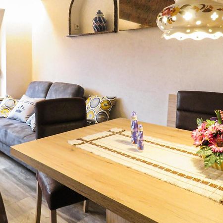 Amazing Apartment In Hinterweidenthal With Wifi Zewnętrze zdjęcie