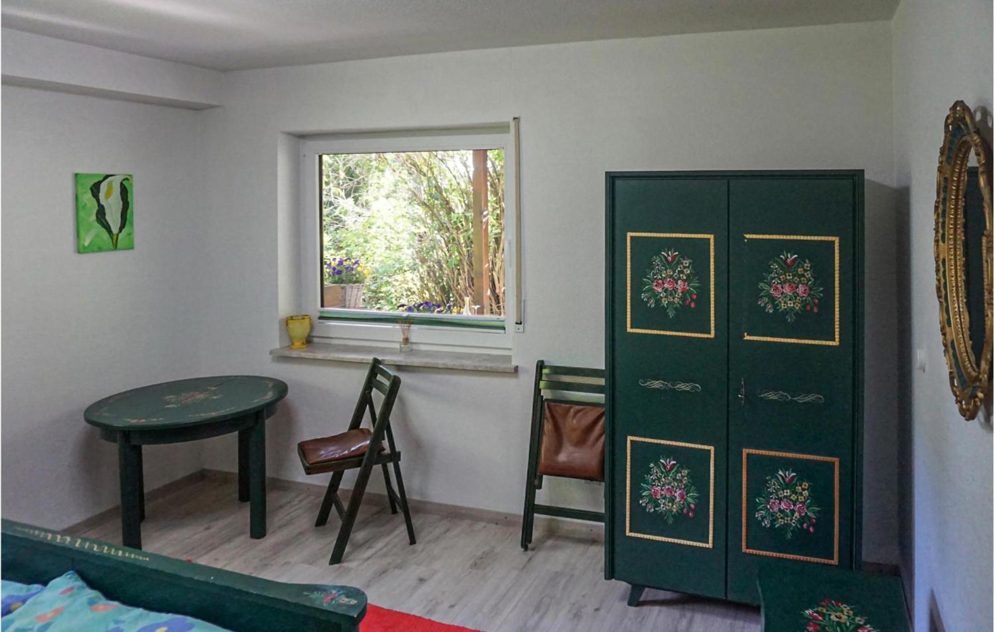 Amazing Apartment In Hinterweidenthal With Wifi Zewnętrze zdjęcie